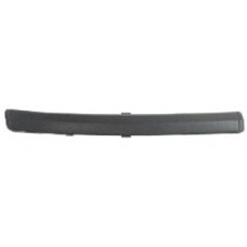 FRONT BUMPER MOULDING (RH)