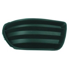 FRONT BUMPER GRILLE OUTER - STANDARD MODELS (RH)