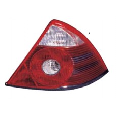 REAR LAMP - RED/CLR - CHR STRIP AT BOTTOM - HB/SALOON (RH)