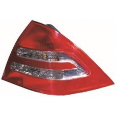 REAR LAMP - RED/CLEAR - SALOON (RH)