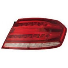 REAR (WING) LAMP - SALOON (LED) (RH)