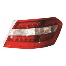 REAR WING LAMP - SALOON (HALOGEN & LED) (RH)