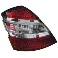 REAR LAMP (RH)