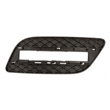 FRONT BUMPER GRILLE SIDE - AMG - W/DRL + PARK SENSOR HOLES (RH)