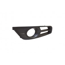 FRONT BUMPER GRILLE OUTER - WITH FOG LAMP HOLE (RH)