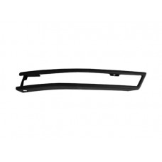 FRONT BUMPER MOULDING - WITH INDICATOR  HOLE - PRIMED (LH)