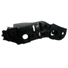 FRONT BUMPER BRACKET (RH)